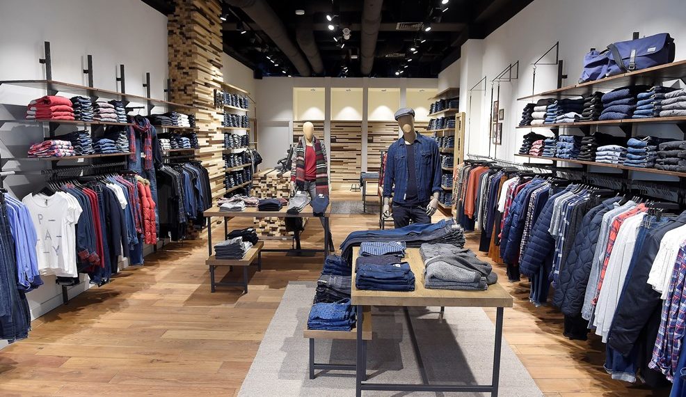 Lee: otwarcie pierwszego samodzielnego salonu marki Lee w tej części Europy