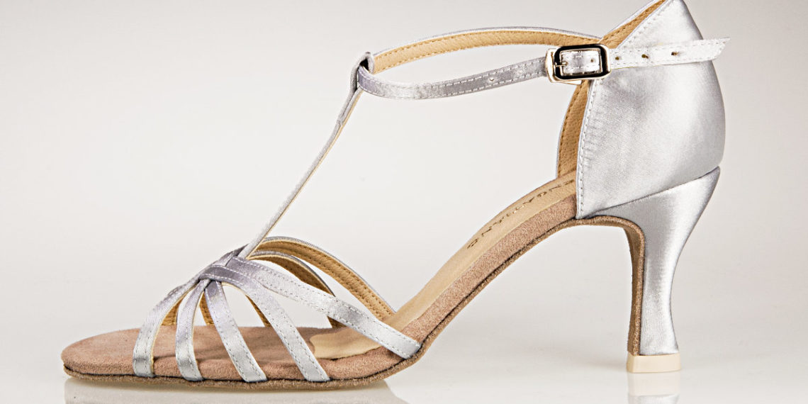 Suknie i buty ślubne w 2016 roku