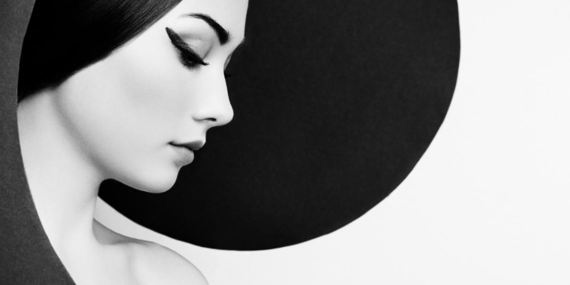 Makijaż hipoalergiczny to rozwiązanie dla kobiet, które mają skłonność do reakcji alergicznych na zwykłe kosmetyki