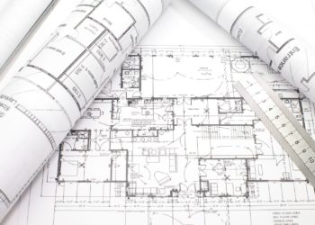 Najwięcej centrów handlowych powstaje w dużych aglomeracjach  i małych miastach