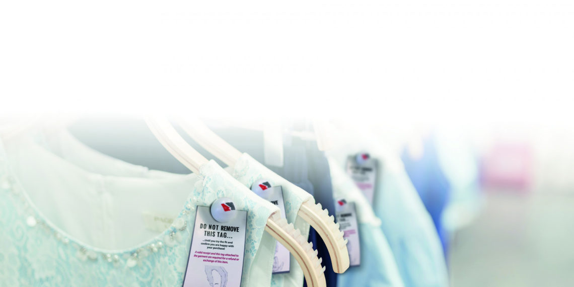 Wardrobing – co to za zjawisko i jak z nim walczyć?