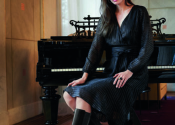 Obcas to ważny element obuwia damskiego. Sexy szpilki, komfortowe koturny czy stabilne klocki? Które z nich wysuwają się na prowadzenie w nowych kolekcjach obuwia?