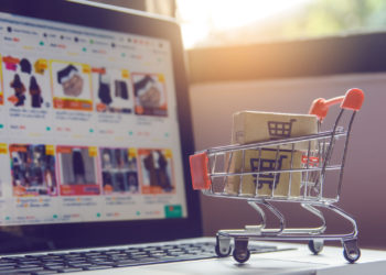 Uruchomienie polskiej domeny przez Amazona pobudzi rynek e-handlu. Nie spowoduje jednak rewolucji