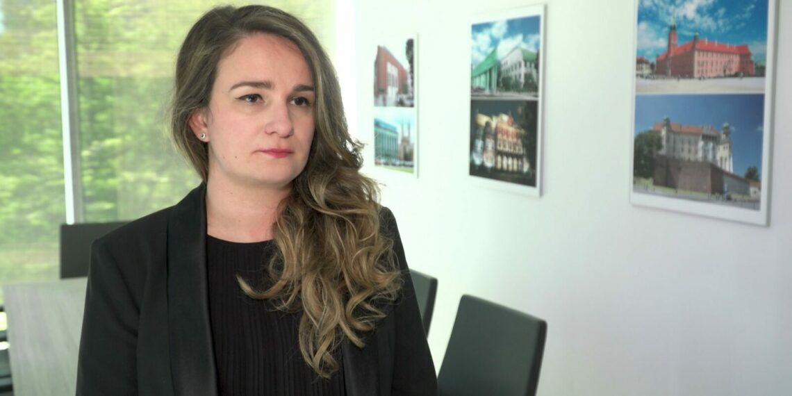 Firmy będą musiały wdrożyć u siebie system zgłaszania nieprawidłowości. Termin się zbliża, a odpowiednich regulacji brak