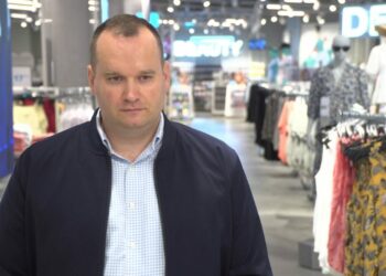 Pomimo debiutu w samym środku pandemii Primark w Polsce notuje dobre wyniki sprzedaży. Irlandzka sieć pracuje nad otwarciami sklepów w Katowicach i Krakowie
